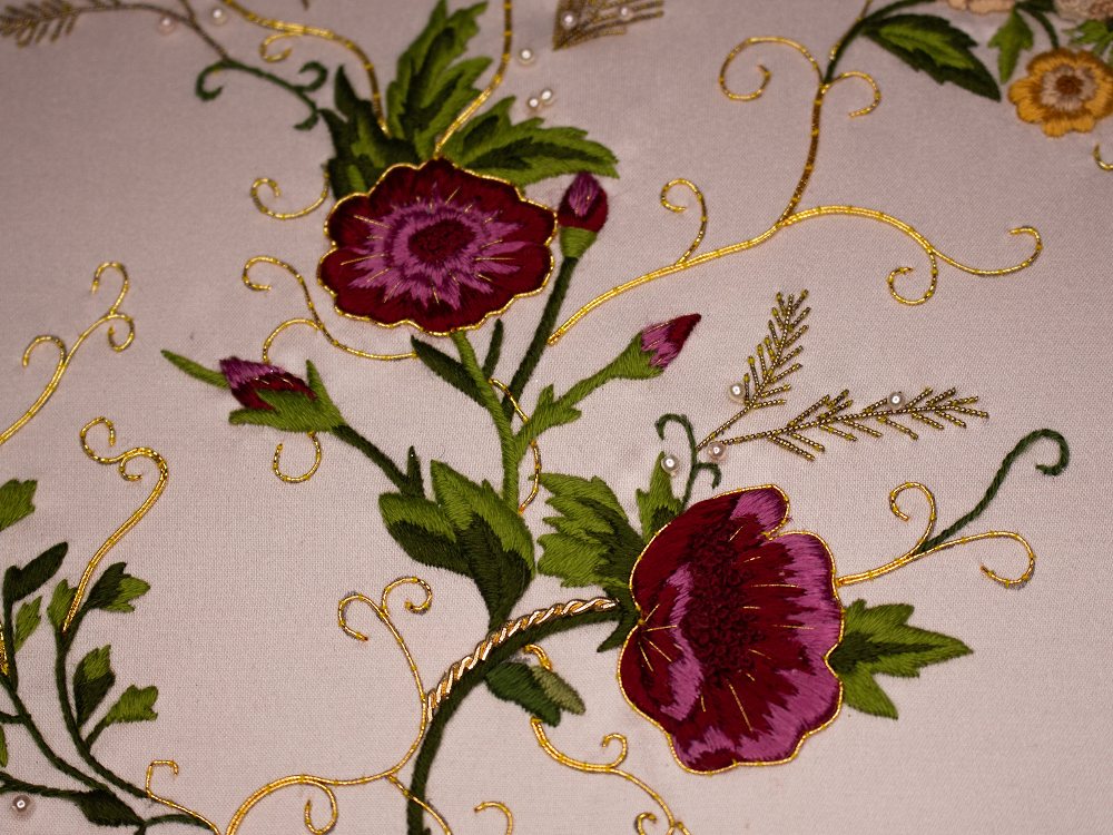 8 college street embroidery