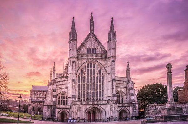 848x512 Cathedral