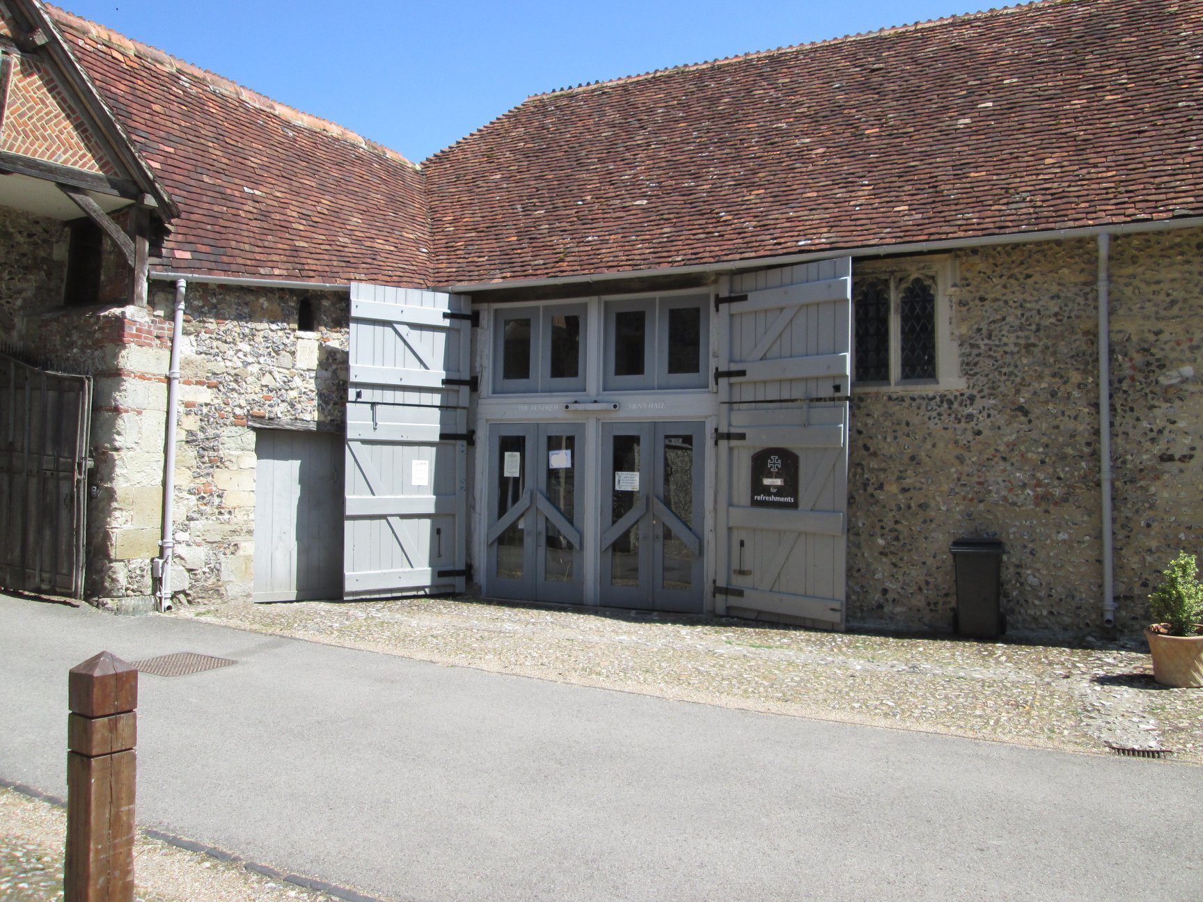 HMH tearoom