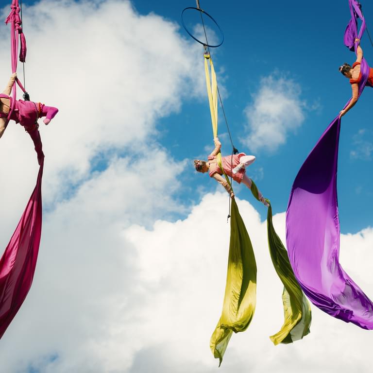 Hat Fair Fidget Feet Aerial Dance Theatres House 2 Adrienne Photography