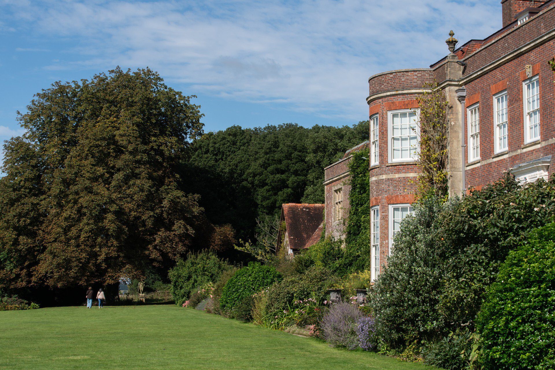 Hinton Ampner in autumn National Trust Images Sophie Bolesworth