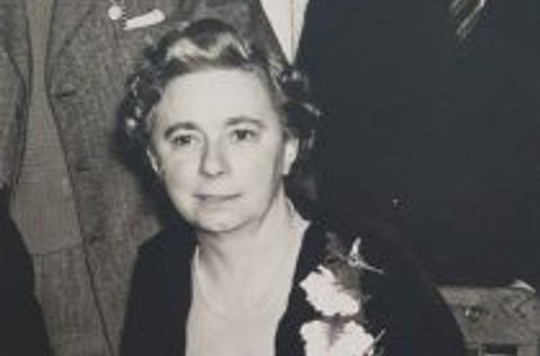 Jeanie Dicks