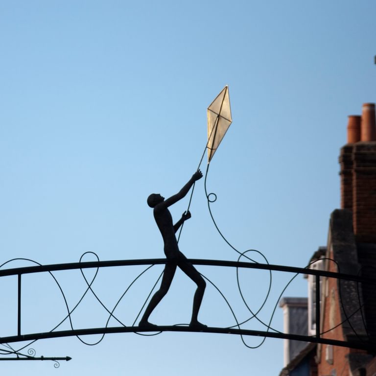 Parchment Street Kite Flyer