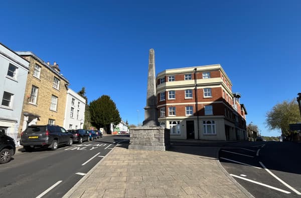Plague Monument wide
