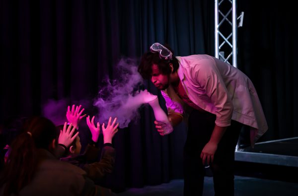 Science Theatre at Winchester Science Centre 4 Harvey Mills Photography