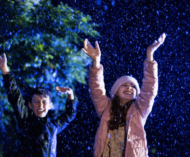 Staff Comms Glow Marwell 23 18