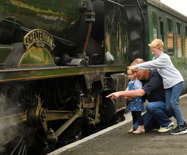 Watercress line ropley family looking