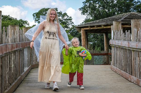 Zoo Photographer Credit Paul Collins Mother and daughter in ponchos 1