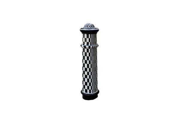 Bollard Bridget Riley