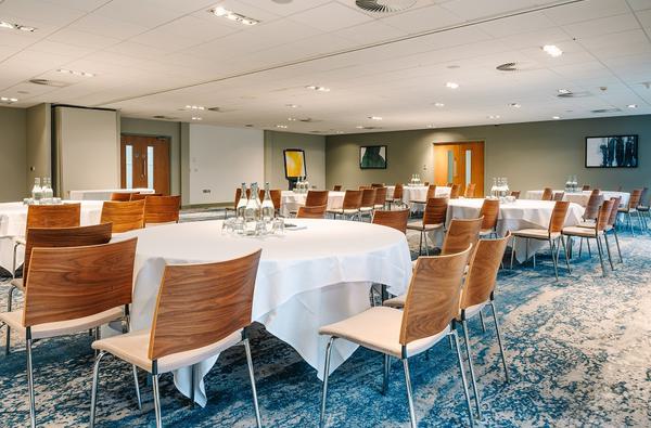 Voco Winchester meeting Room