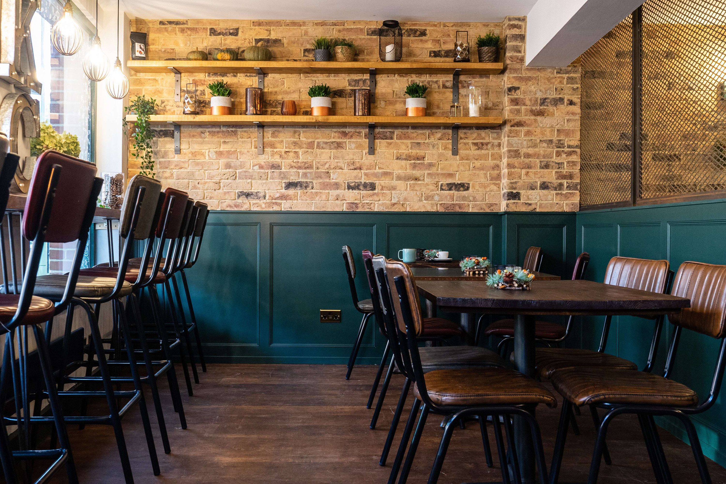 Little kitchen bistro 2