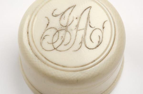 Spool case