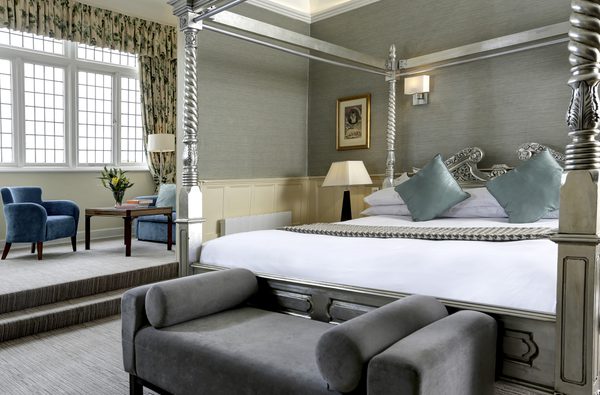 Winchester royal hotel bedrooms 21 84202 small